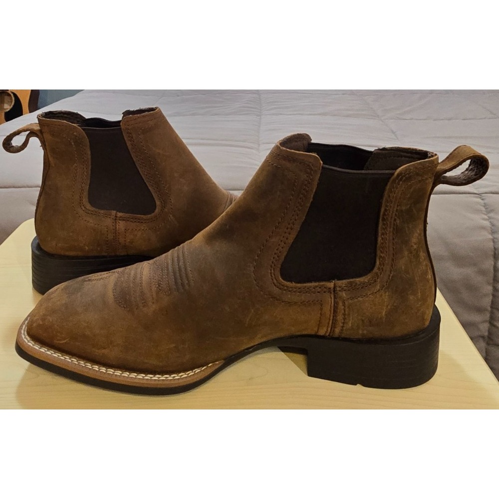 Ariat® (Men's 10 D) Booker™ Chelsea Wide Square Toe Western Boot - $150 - Picture 8 of 12